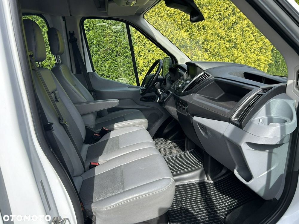 Ford Transit - 6