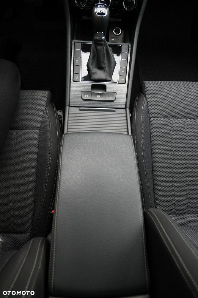 Skoda Superb - 32