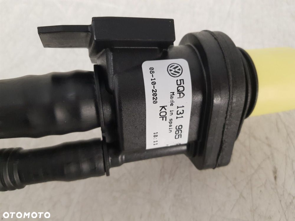 NOWA RURKA WLEW ADBLUE ZBIORNIKA VW TOURAN III 3  5QA131965F - 5