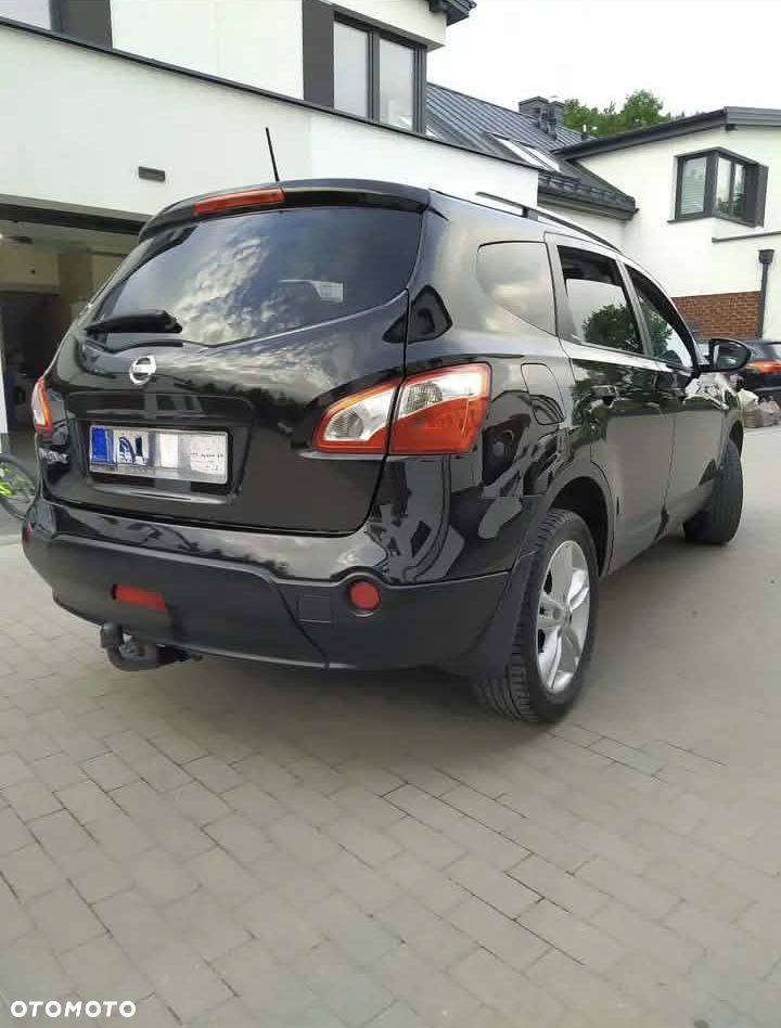 Nissan Qashqai+2 - 9
