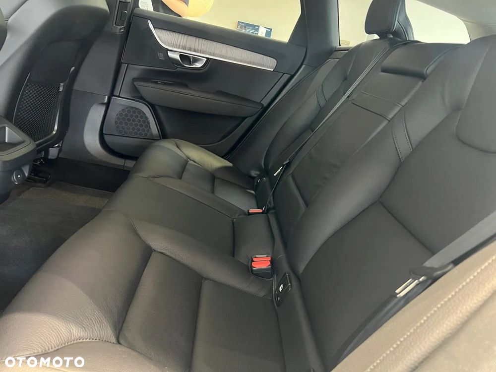Volvo V90 Cross Country B5 D AWD Geartronic Pro - 16