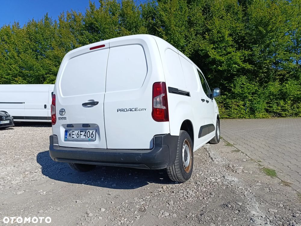 Toyota Proace City Furgon 2.3T - 9
