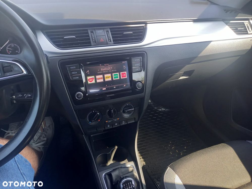 Skoda RAPID 1.0 TSI Ambition - 8