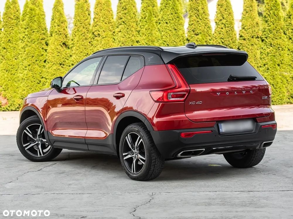 Volvo XC 40 D3 SCR AWD R-Design - 11