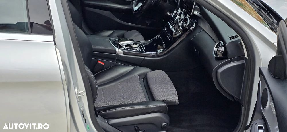 Mercedes-Benz C 220 (BlueTEC) d T 7G-TRONIC Avantgarde - 19