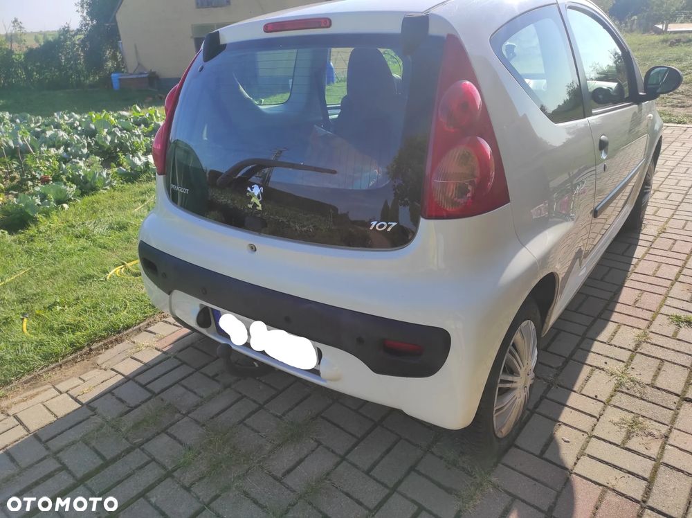 Peugeot 107 1.0 Happy - 11