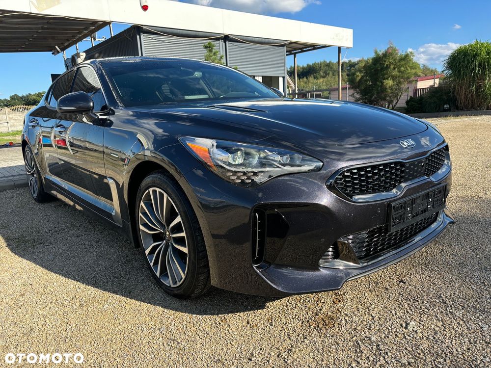 Kia Stinger 2.0 T-GDI GT Line - 9
