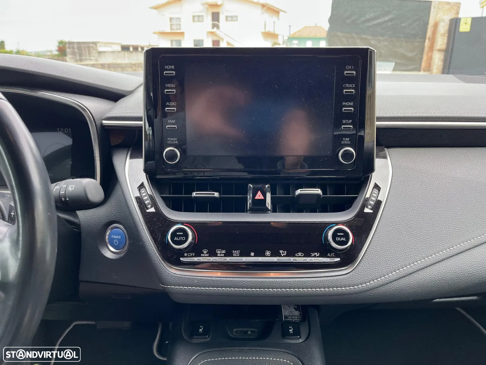 Toyota Corolla Touring Sports 2.0 Hybrid Luxury Black - 8