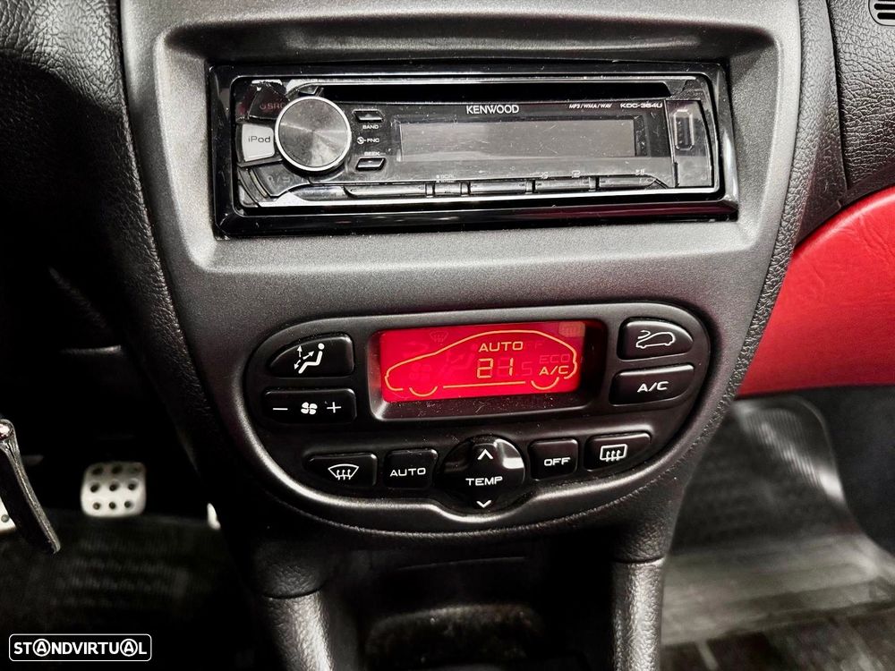 Peugeot 206 CC 1.6 Quicksilver - 9