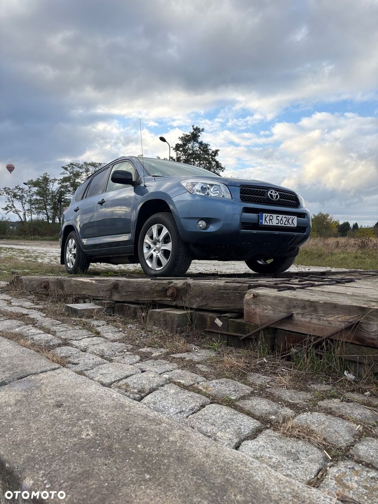 Toyota RAV4 2.4 VVT-i Base 4x2 - 2