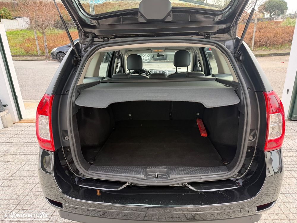 Dacia Logan MCV 1.2 16V SL 10 Anos Bi-Fuel - 7