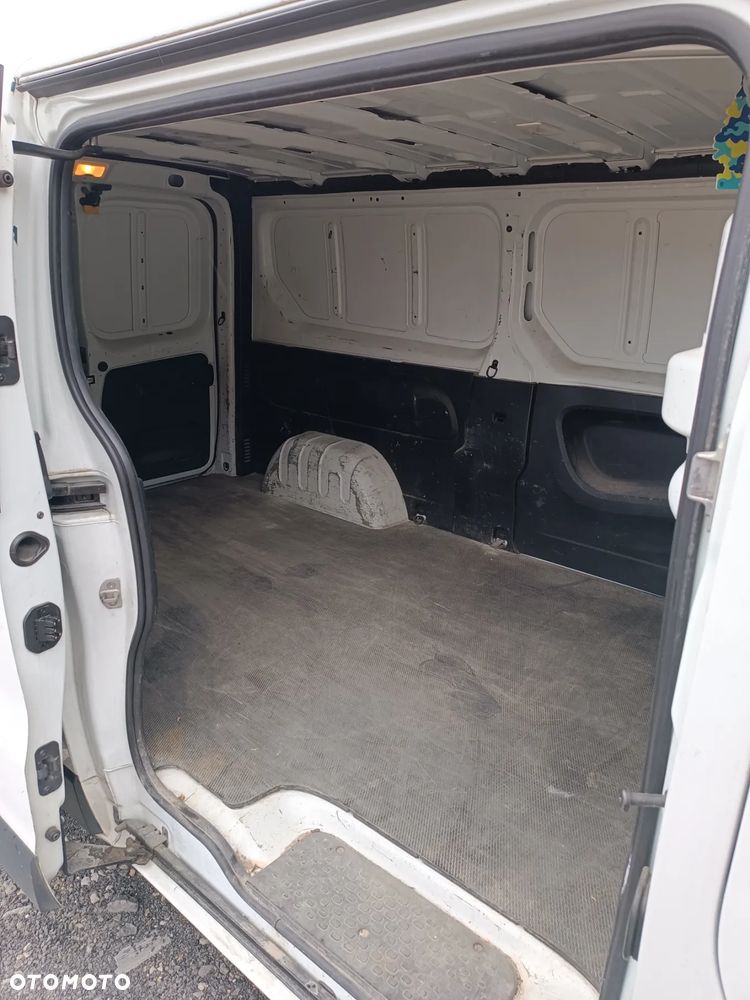 Renault Trafic L2H1 - 16