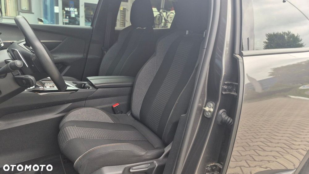 Peugeot 3008 1.2 PureTech Active Pack S&S EAT8 - 13