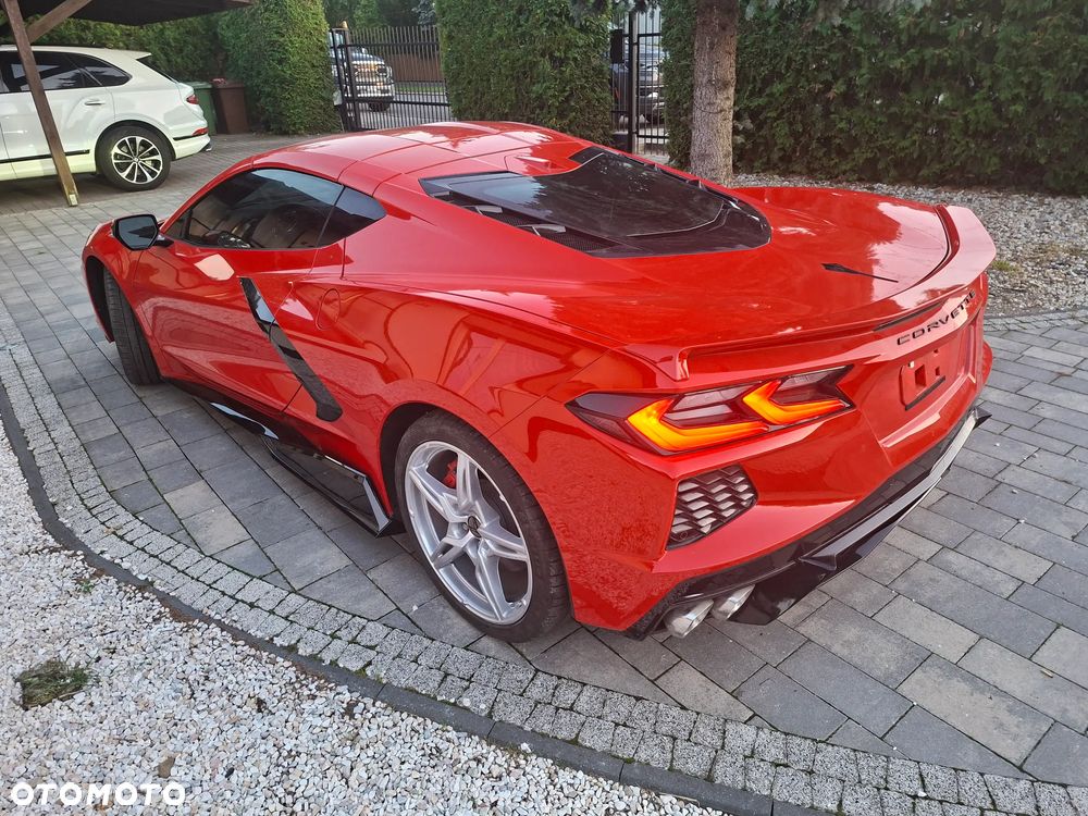 Chevrolet Corvette - 6