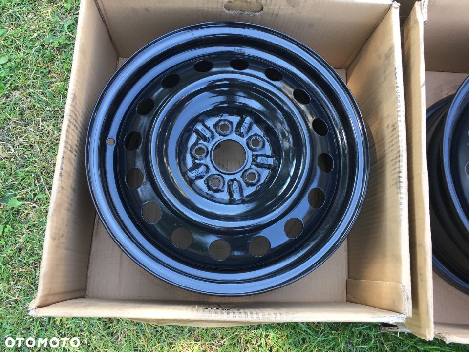 Felgi Toyota Avensis T25 16 6,5x16 5x100 ET45 - 2