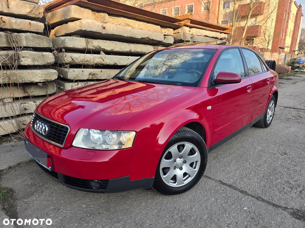 Audi A4 Avant 1.8T Quattro - 1