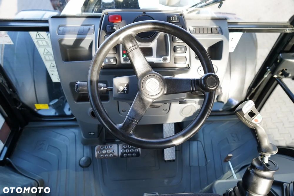 Terex TLB 990 / KOPARKO-ŁADOWARKA / KOMPLET ŁYŻEK / 3 300 MTH / - 26