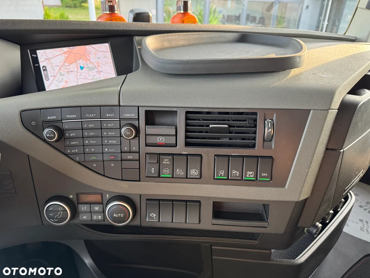 Volvo FH 500 /ACC /  KLIMA POSTOJOWA / XENON / NAVIGACJA /WENTYLOWANE SKÓRY - 30