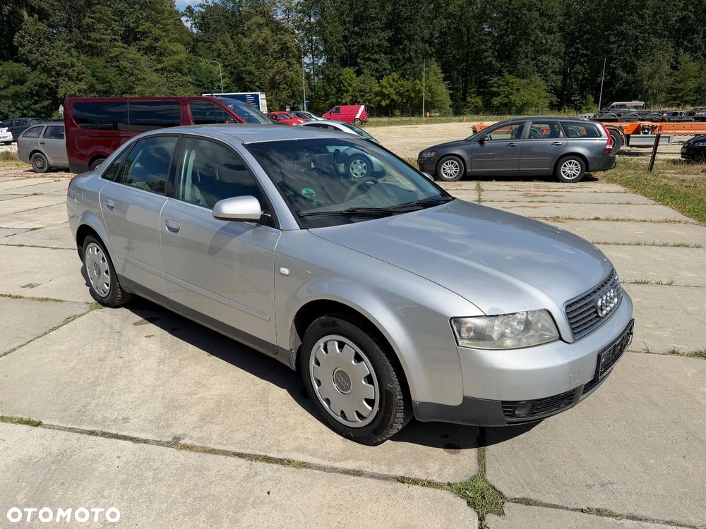 Audi A4 Limousine 2 - 1