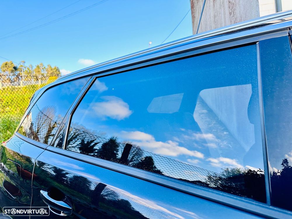 Peugeot 5008 1.2 PureTech Allure EAT8 - 23