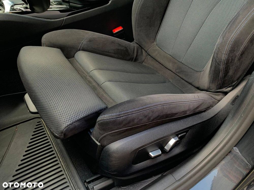 BMW Seria 5 530i xDrive M Sport sport - 17