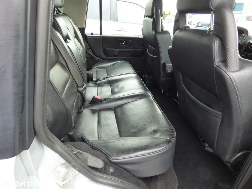 Land Rover Discovery - 16