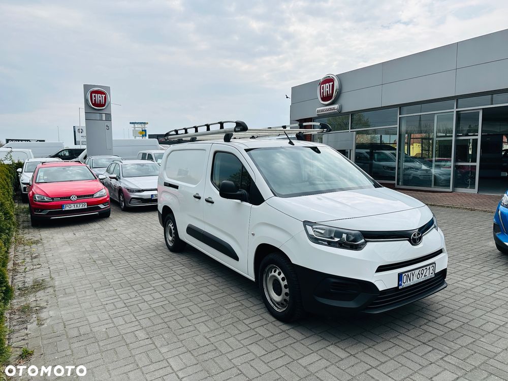 Toyota Proace City 1.5 D-4D 130KM 2,4t Active Long 130KM - 3