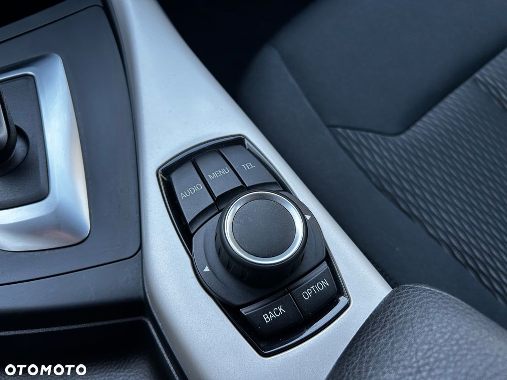 BMW Seria 1 - 29