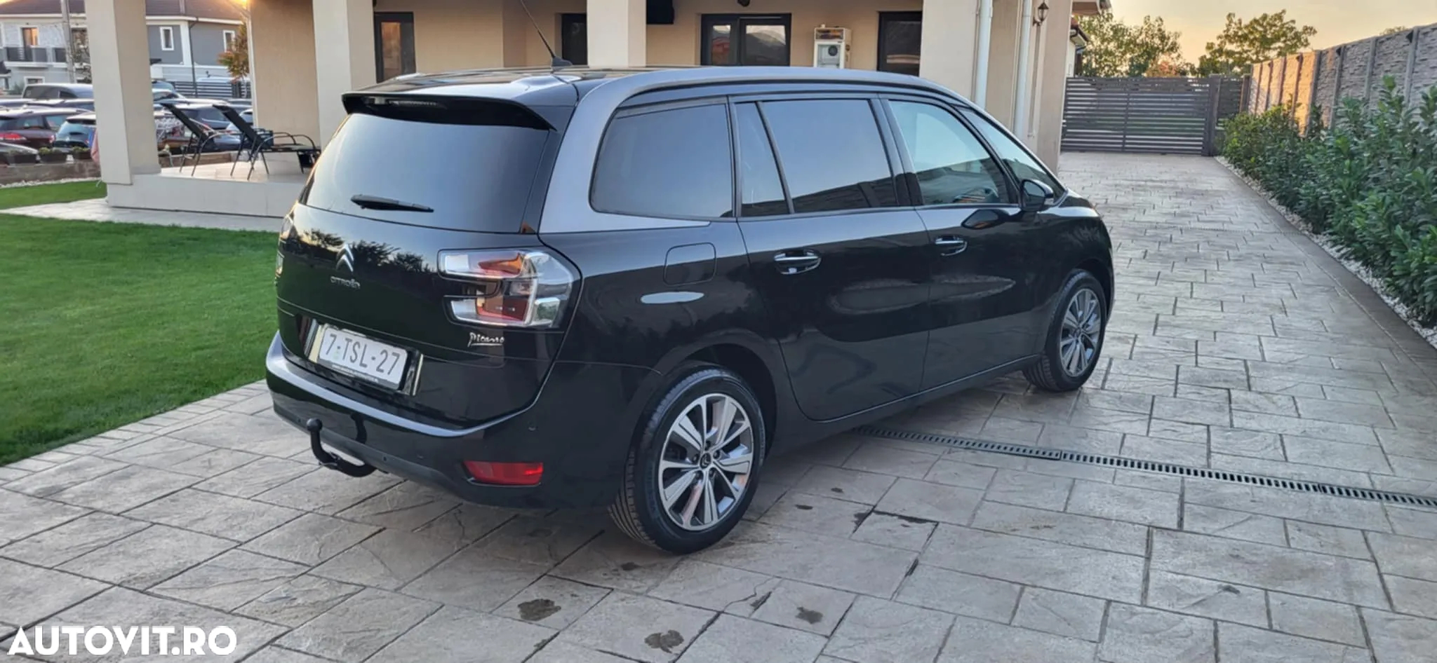 Citroën C4 Grand Picasso - 8