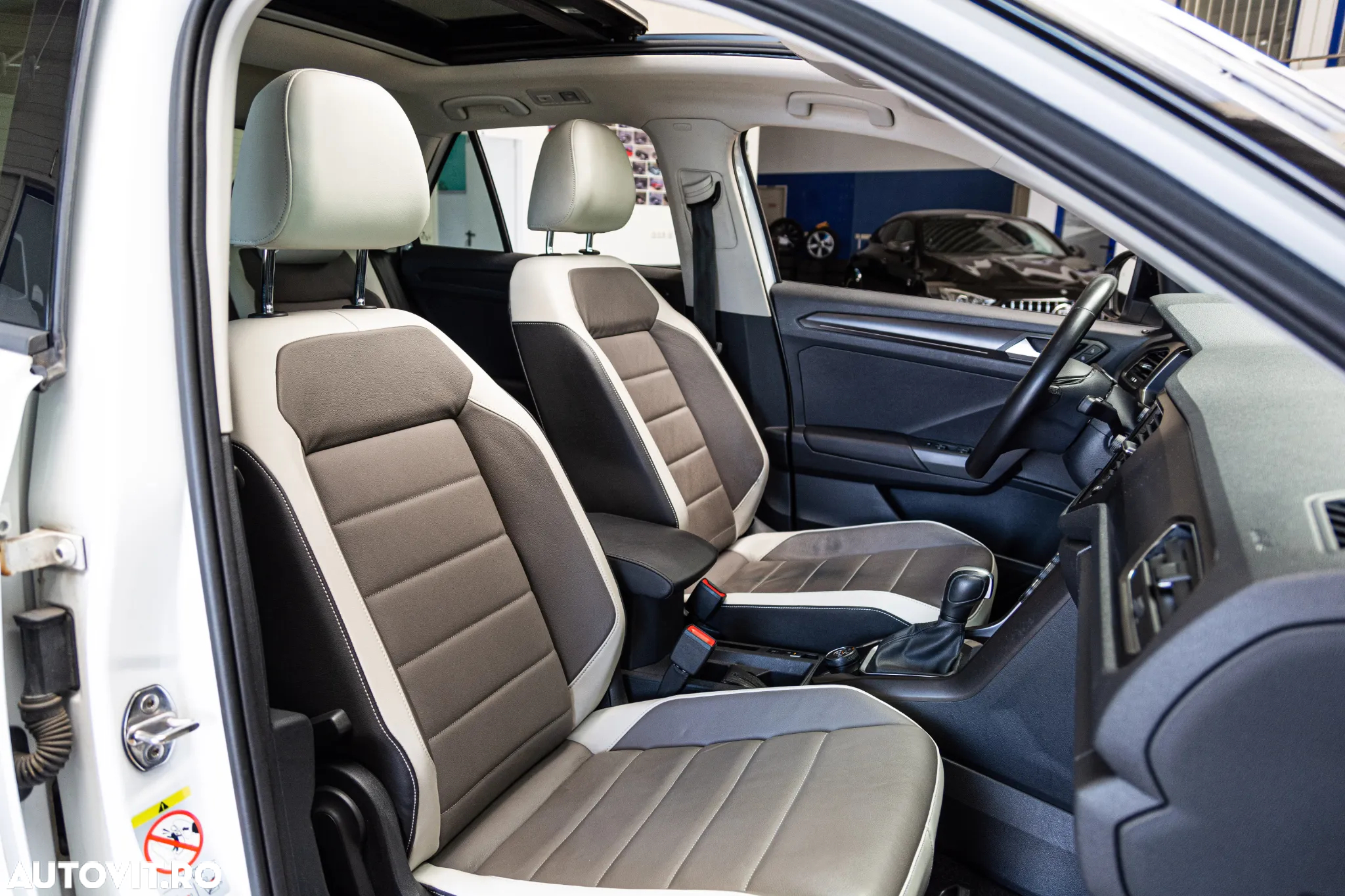 Volkswagen T-ROC 2.0 TDI SCR 4MOTION DSG Style - 8