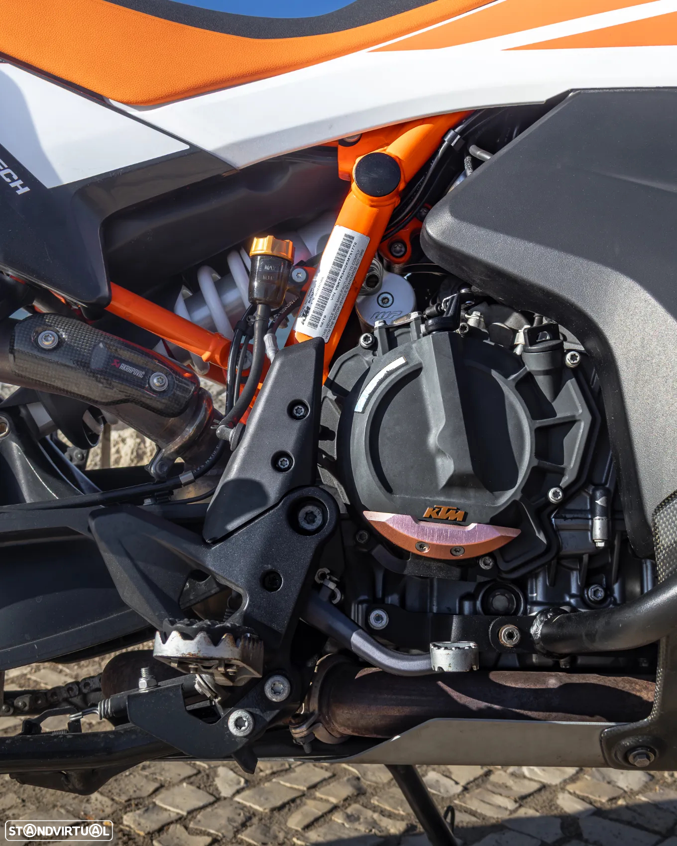 KTM Adventure Aventure R - 17
