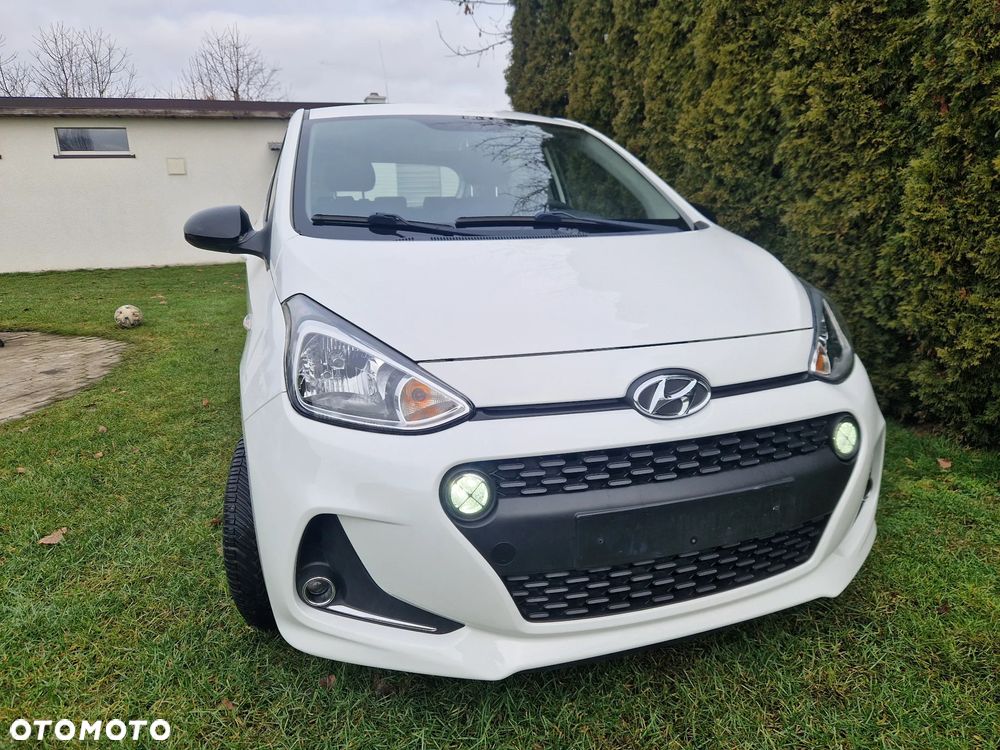 Hyundai i10 - 15
