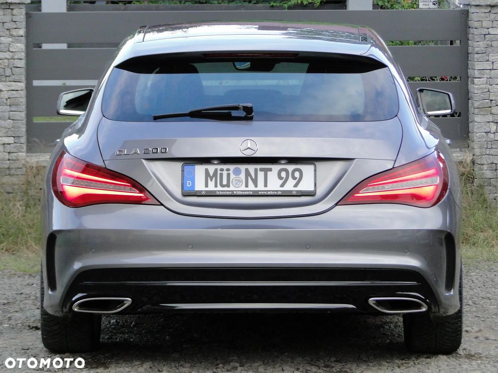 Mercedes-Benz CLA 200 7G-DCT AMG Line - 8