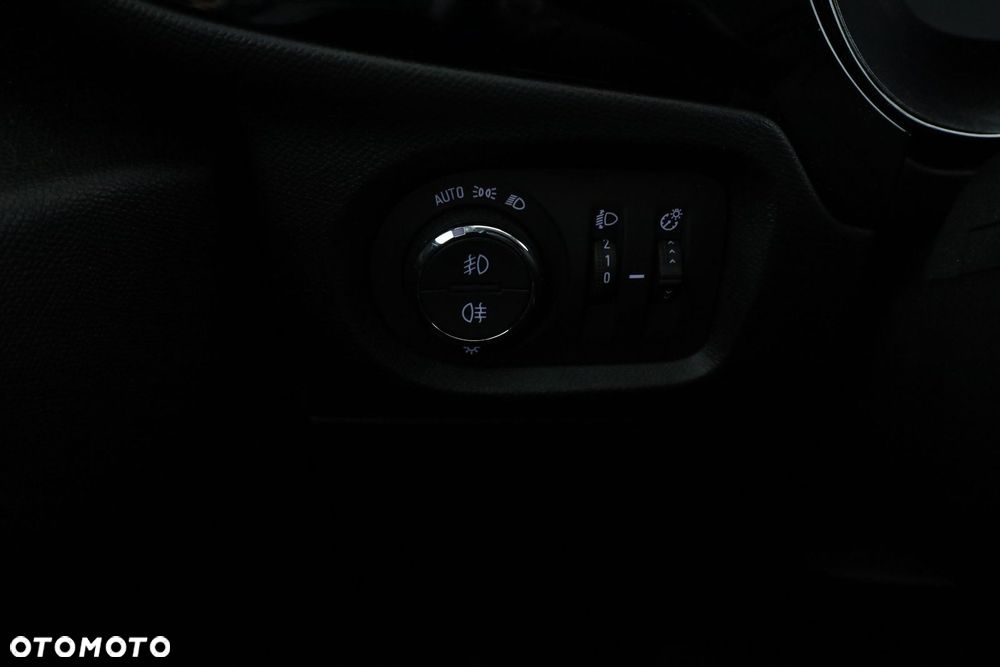 Opel Corsa - 24
