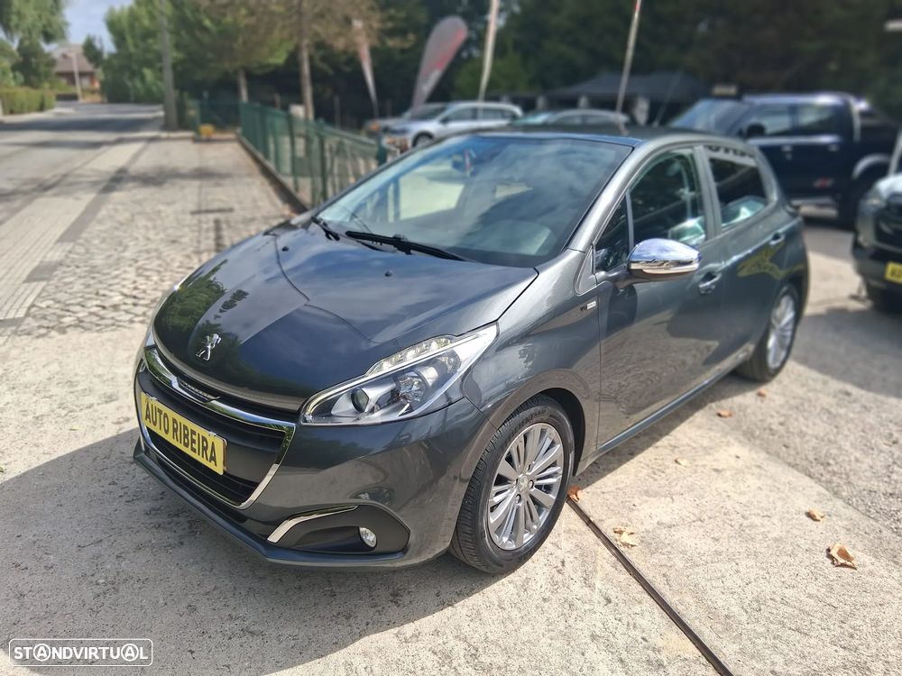 Peugeot 208 1.6 BlueHDi Style - 14