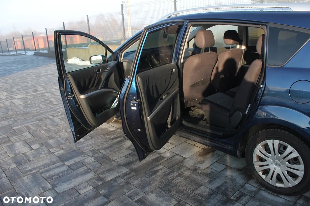 Toyota Corolla Verso 1.8 Prestige 7os - 7