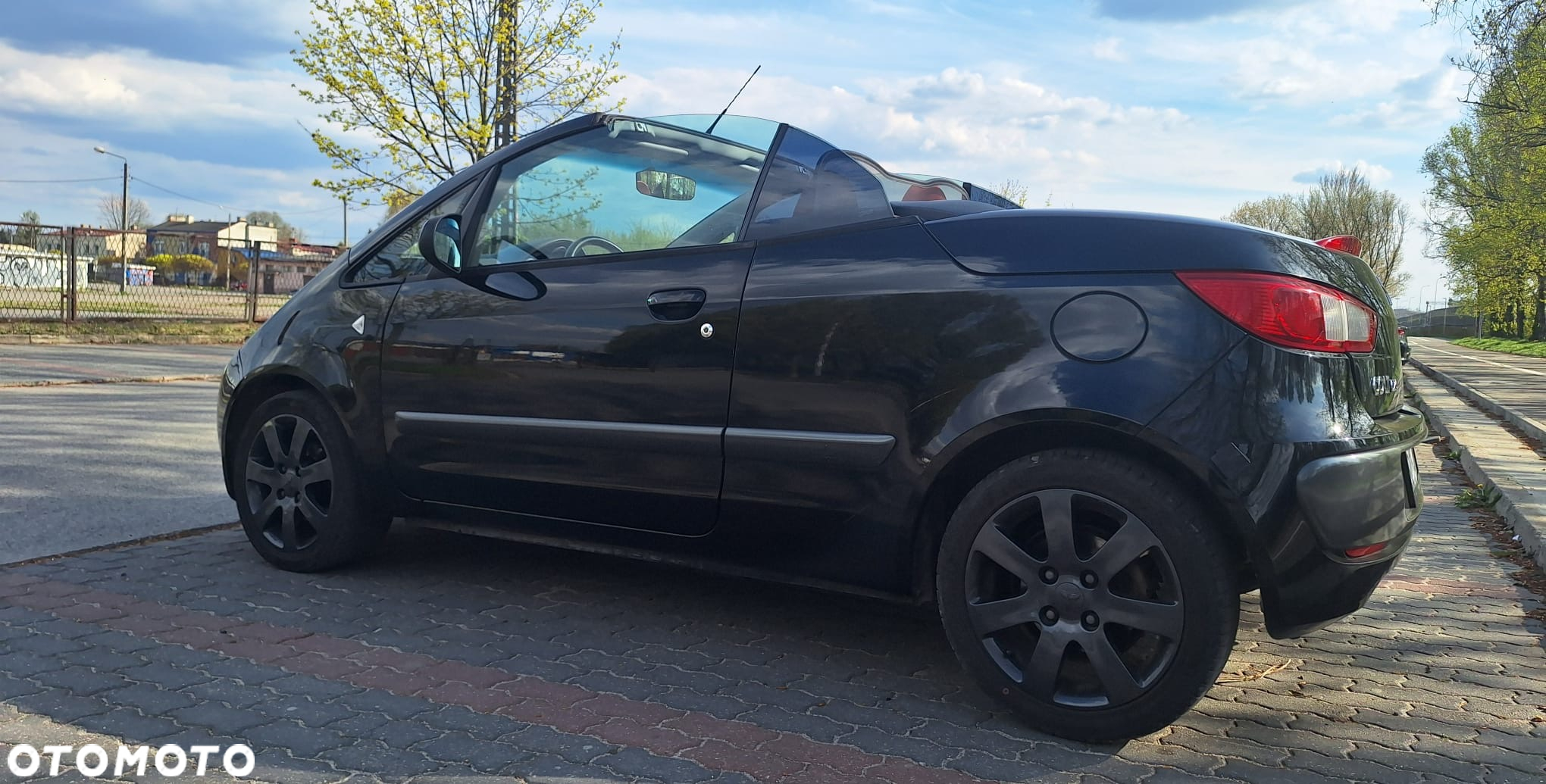 Mitsubishi Colt - 15