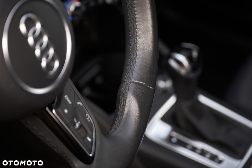 Audi Q2 35 TFSI S tronic sport - 35