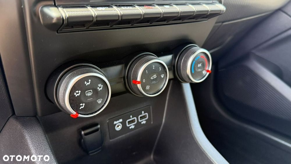 Renault Clio - 10