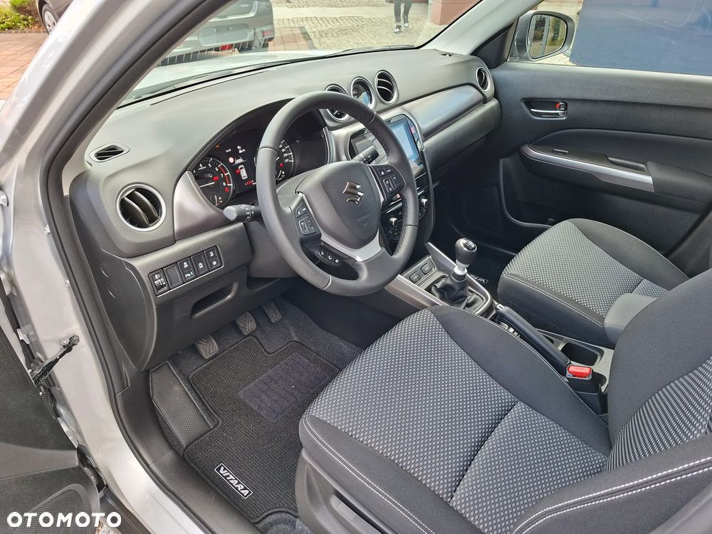 Suzuki Vitara 1.4 Boosterjet mHEV Premium Plus 2WD - 18