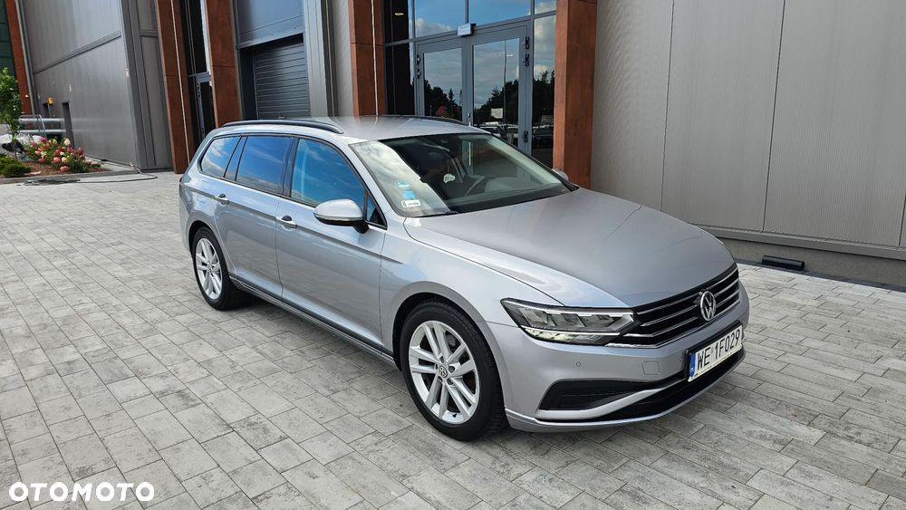 Volkswagen Passat Variant 2.0 TDI EVO Business DSG - 5
