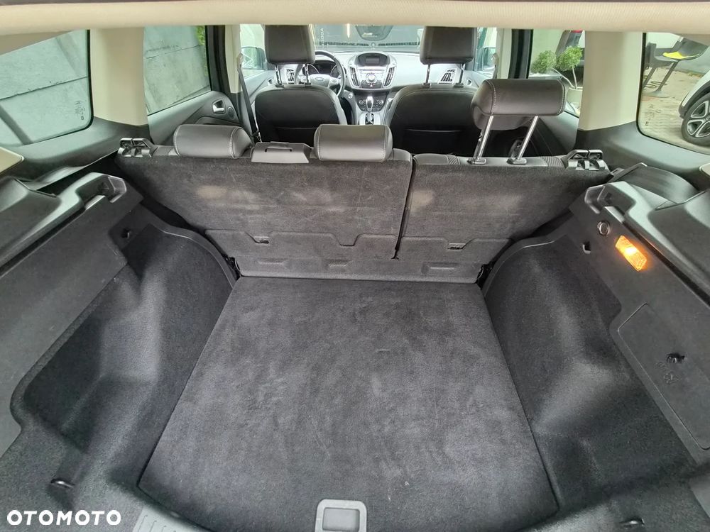 Ford Kuga - 7