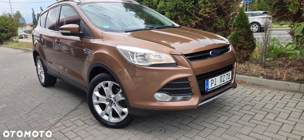 Ford Kuga 2.0 TDCi 2x4 Titanium - 19