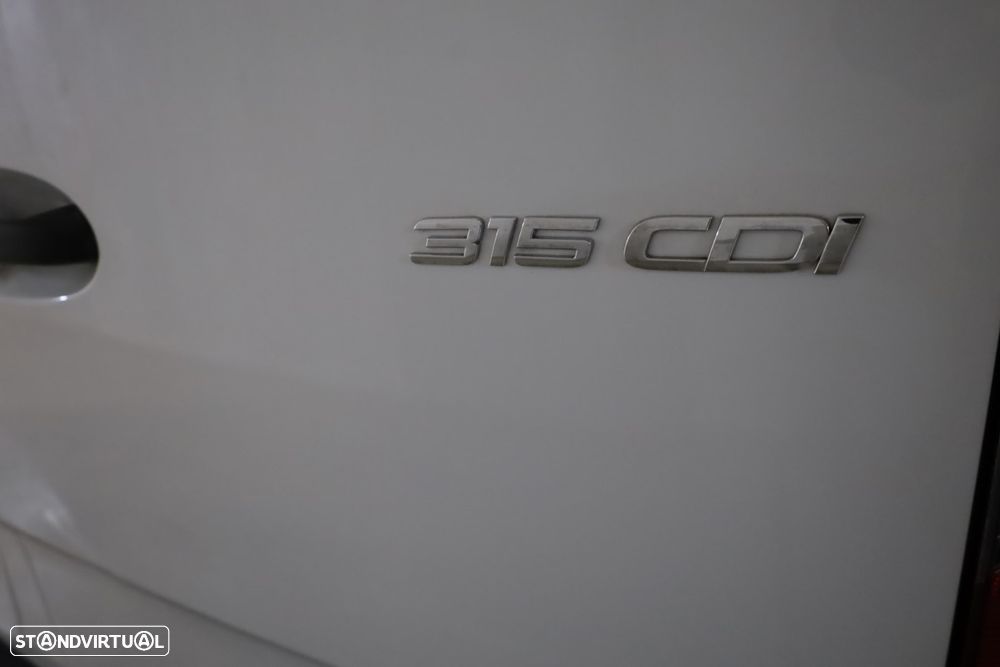 Mercedes-Benz Sprinter 315 CDI/43 Luxo (2+2+2+3) - 6