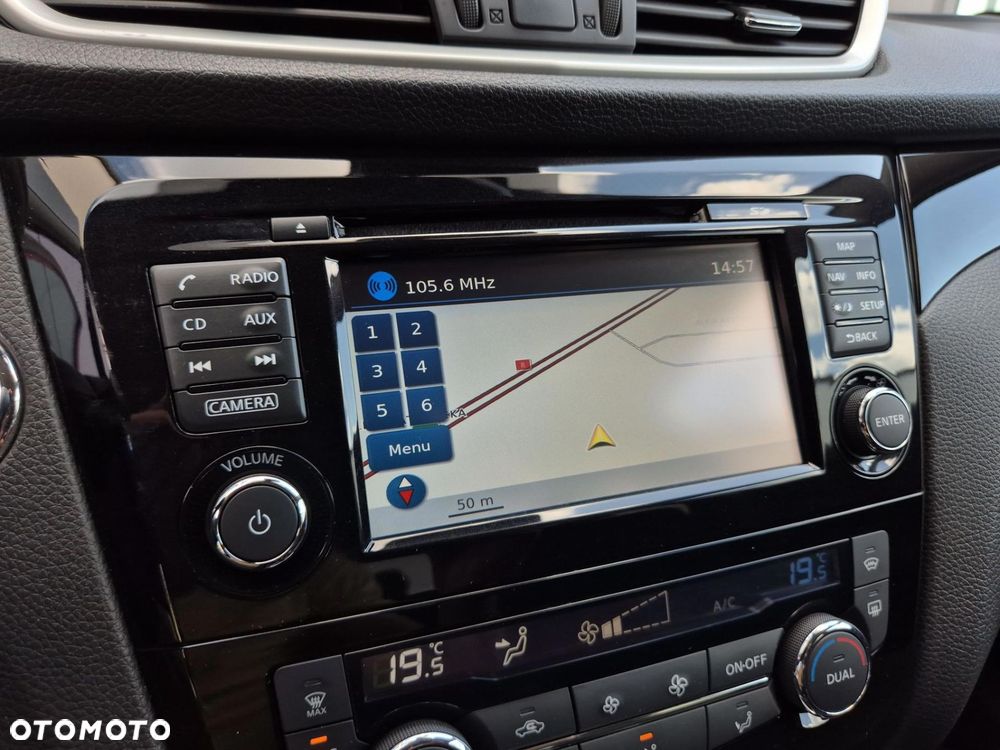 Nissan Qashqai 1.2 DIG-T N-Connecta EU6 - 20