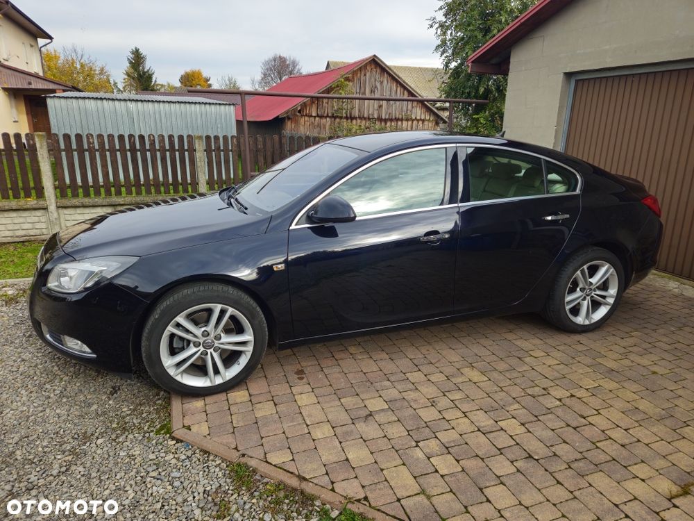 Opel Insignia - 8