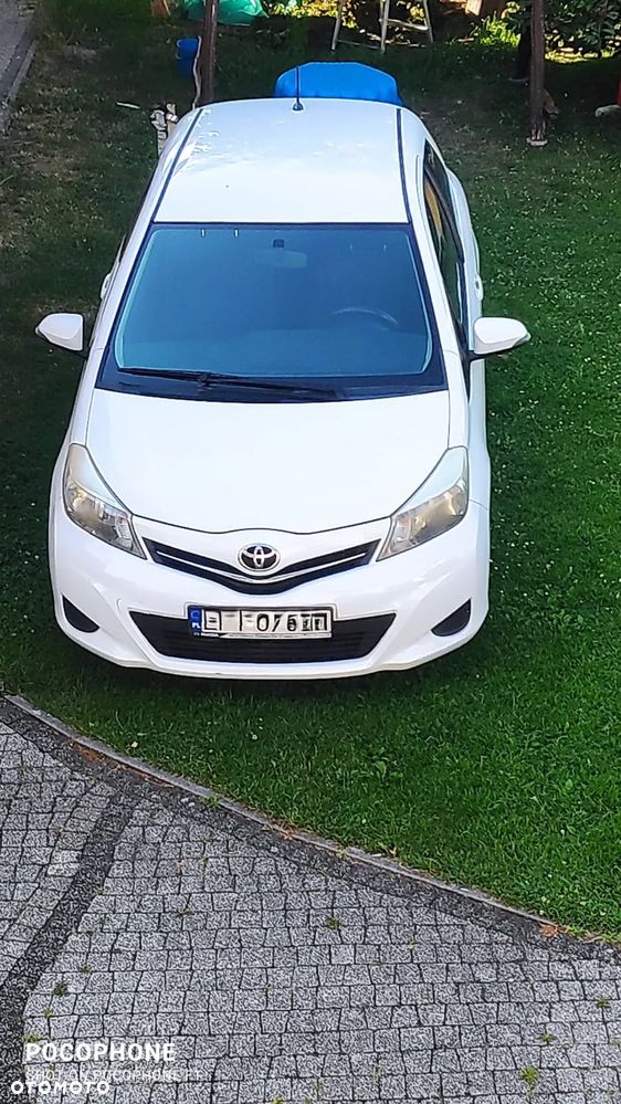 Toyota Yaris 1.4 D-4D - 13