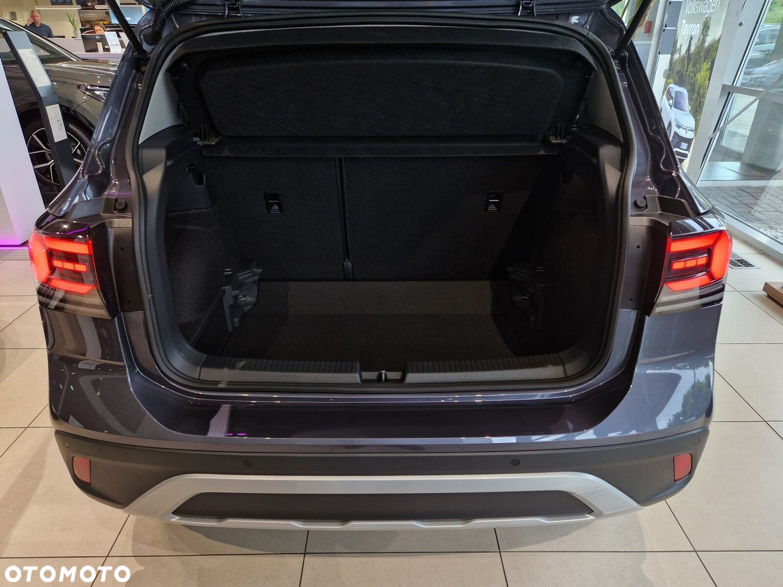 Volkswagen T-Cross - 14
