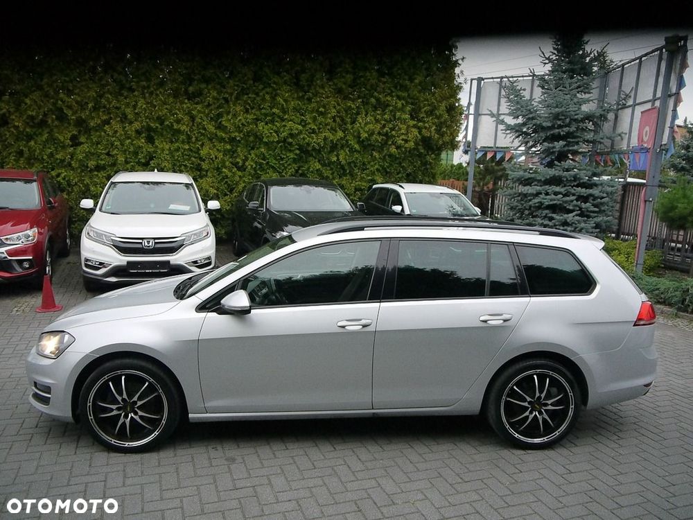 Volkswagen Golf 1.6 TDI BlueMotion Technology Comfortline - 10