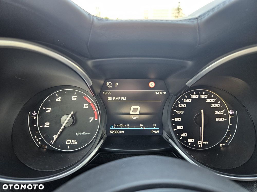 Alfa Romeo Stelvio 2.0 Turbo TI Q4 - 11